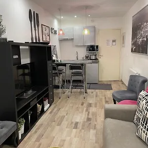 bel-appartement-au-cur-de.fr-paris.fr/
